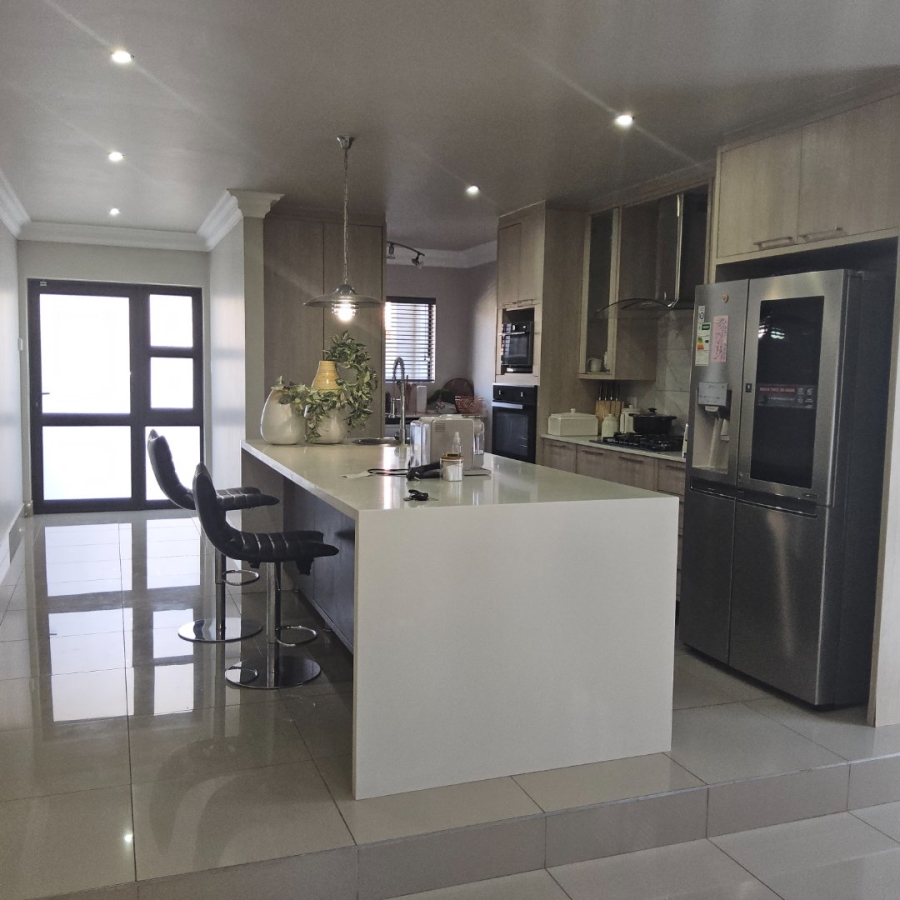 4 Bedroom Property for Sale in Wild Olive Estate Free State